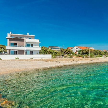 Villa Eni Apartments 2 Mandre Dış mekan fotoğraf