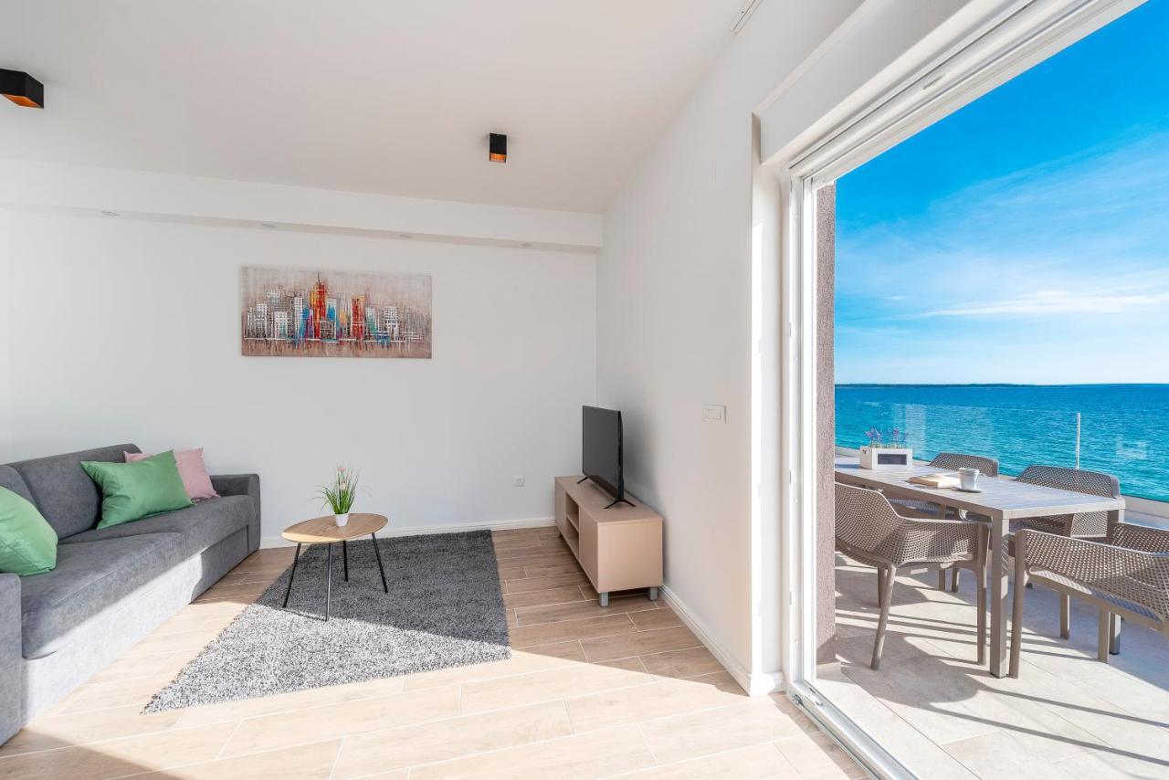 Villa Eni Apartments 2 Mandre Dış mekan fotoğraf