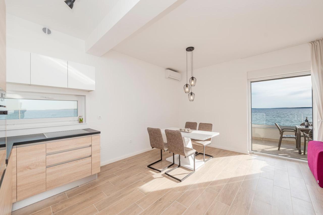 Villa Eni Apartments 2 Mandre Dış mekan fotoğraf