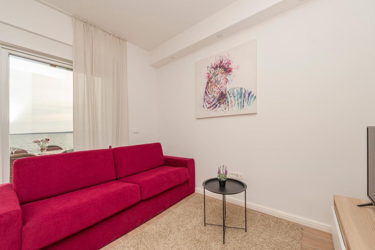 Villa Eni Apartments 2 Mandre Dış mekan fotoğraf