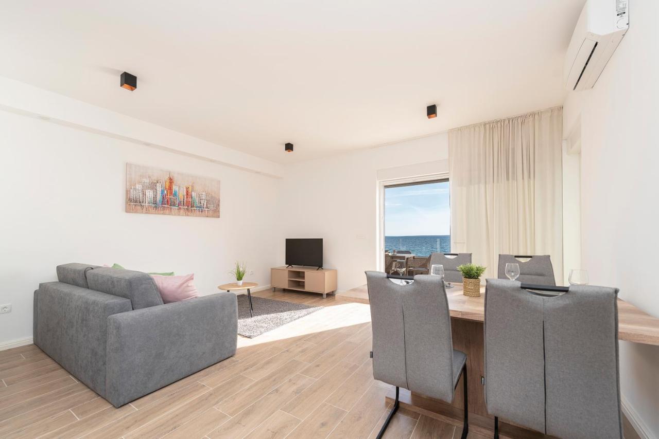 Villa Eni Apartments 2 Mandre Dış mekan fotoğraf